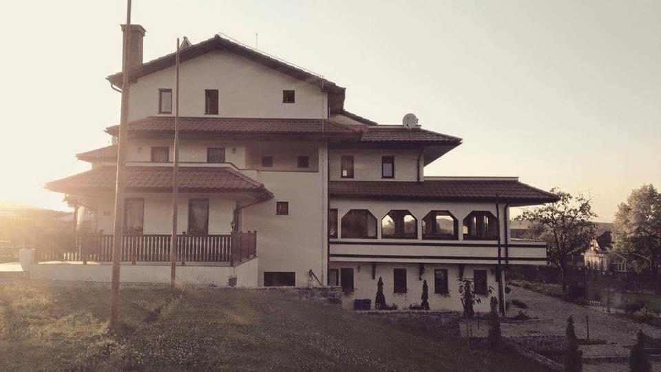 Pensiunea Amurg Mesesenii de Sus エクステリア 写真